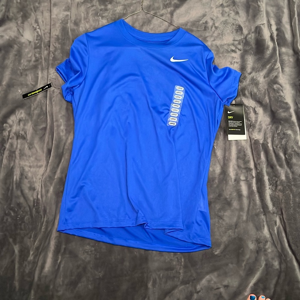 Nike Dri-Fit Standard Shirt